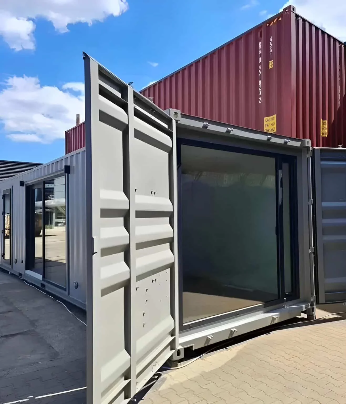 Custom 40ft Shipping Container House. - Image 2