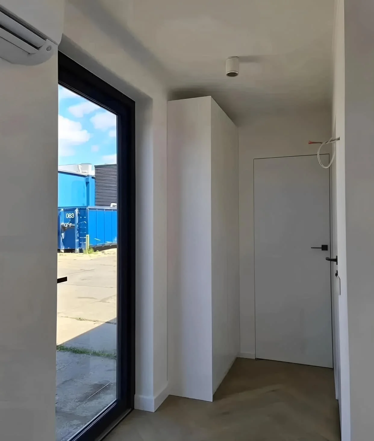Custom 40ft Shipping Container House. - Image 7